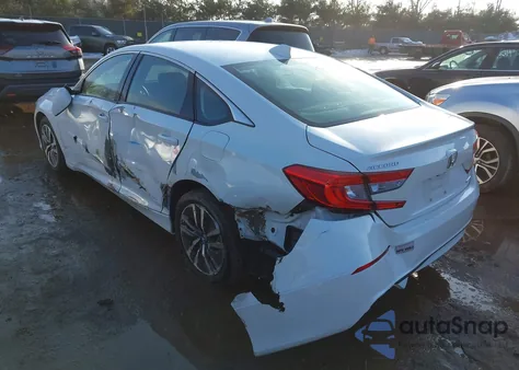 2018 Honda Accord Hybrid z USA, uszkodzony, nr VIN 1HGCV3F1XJA006773
